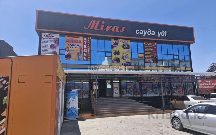 Свободное назначение, офисы, магазины и бутики, салоны красоты, медцентры и аптеки, образование, развлечения, конференц-залы, кабинеты и рабочие места, студии · 40 м² за 60 000 〒 в Таразе — фото 2