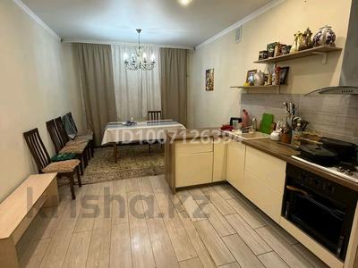 3-комнатная квартира · 81.5 м² · 1/5 этаж, Ак.Павлова 93 — Беспаева- Ак.Павлова за 45 млн 〒 в Семее