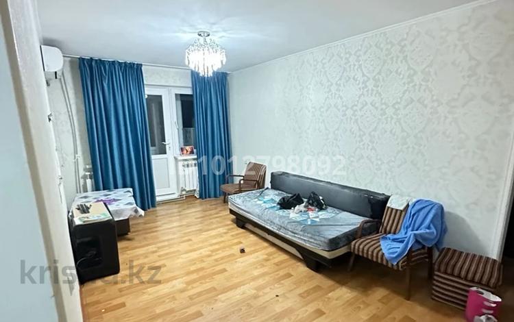 3-комнатная квартира · 58 м² · 2/5 этаж, 12-й микрорайон, 12-й микрорайон 215б — рядрм 40 школа за 20 млн ₸ в Шымкенте, Енбекшинский р-н — фото 2