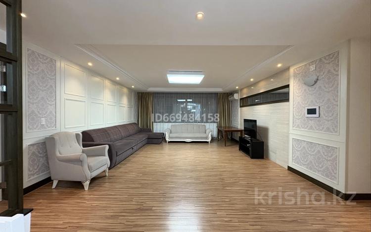 4-комнатная квартира · 150 м² · 16/25 этаж, Кошкарбаева 8 — Напротив Посольства США за 800 000 ₸ в Астане — фото 18