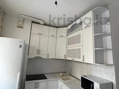 4-комнатная квартира · 80 м² · 6/9 этаж, Самал-2 25 — Аль-Фараби за 550 000 ₸ в Алматы, Медеуский р-н