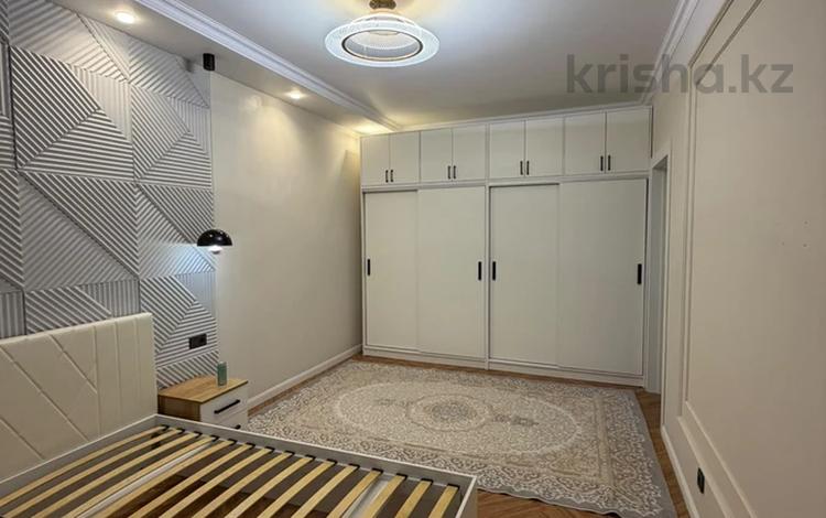 2-бөлмелі пәтер · 80 м² · 11/12 қабат, Нұрсәт ш/а, Аргынбекова — Шаяхметов, бағасы: 320 000 ₸ в Шымкенте, Каратауский р-н — фото 2