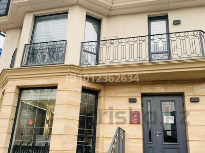 Свободное назначение, офисы · 380 м² за 3.5 млн ₸ в Алматы, Бостандыкский р-н
