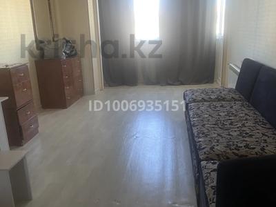 1-бөлмелі пәтер · 40 м² · 5/5 қабат, 27-й мкр 74, бағасы: 100 000 ₸ в Актау
