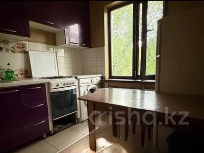 2-комнатная квартира · 45 м² · 4/4 этаж, Мкр №8 14 — Абая за 280 000 ₸ в Алматы, Ауэзовский р-н