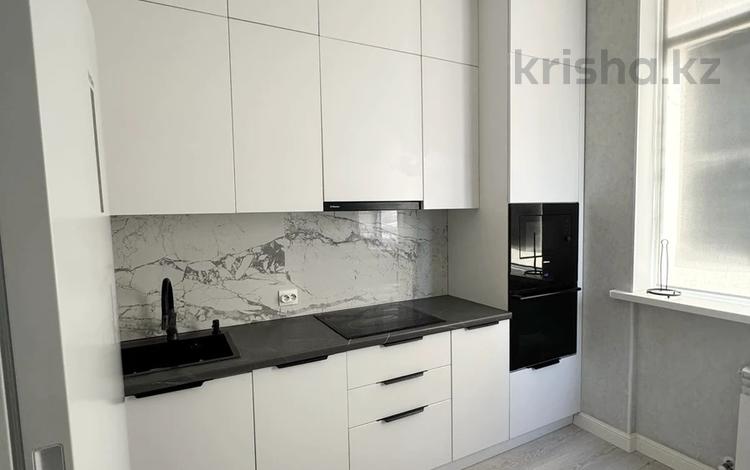 2-комнатная квартира · 60 м² · 2/17 этаж, Кайым Мухамедханов 12/3 за 40.5 млн ₸ в Астане, Нура р-н — фото 2