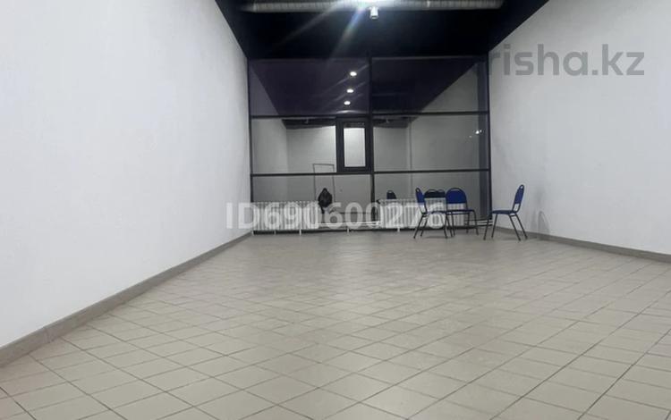 Кеңселер · 49 м², бағасы: 181 300 ₸ в Караганде, Казыбек би р-н — фото 9