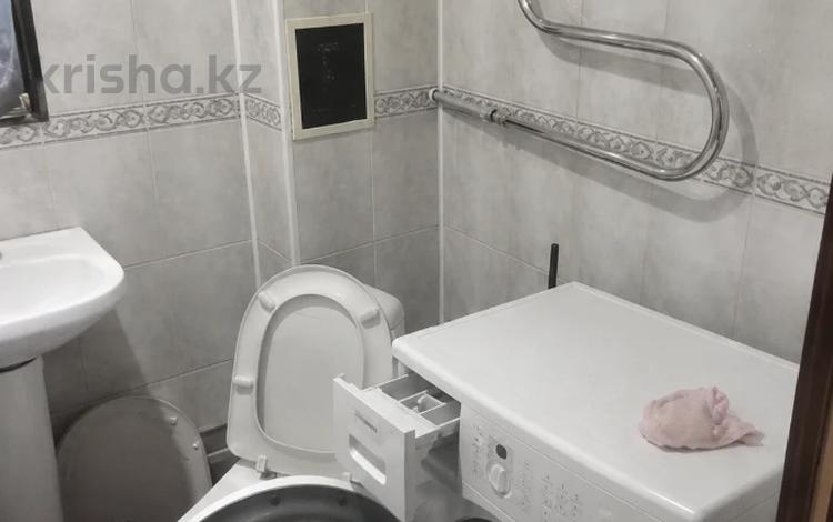 1-комнатная квартира · 35 м² · 1/5 этаж, Курмангазы 102 — Зиг Заг, Рынок за 120 000 ₸ в Уральске — фото 3