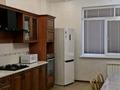 4-комнатная квартира · 200 м² · 8 этаж, проспект Кунаева 36 за 45 000 ₸ в Шымкенте, Аль-Фарабийский р-н — фото 6