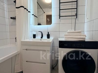 2-бөлмелі пәтер · 50 м² · 11/18 қабат, Розыбакиева 237, бағасы: 25 000 ₸ в Алматы, Бостандыкский р-н