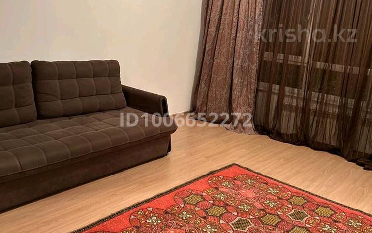 2-бөлмелі пәтер · 67 м² · 2/9 қабат, мкр Аккент 15, бағасы: 250 000 〒 в Алматы, Алатауский р-н — фото 2