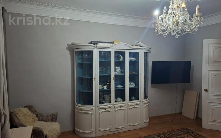 3-бөлмелі пәтер · 81.3 м² · 1/2 қабат, Жаңа қала ш/а., Абая, бағасы: 40 млн ₸ в Караганде, Казыбек би р-н — фото 10