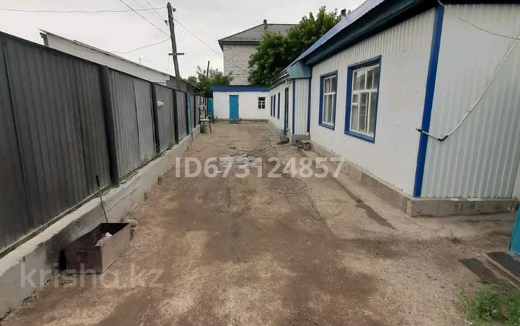 Жеке үй · 4 бөлме · 100 м² · 6 жүзд., Кленовая 30 в — Малишка, бағасы: 15 млн ₸ в Актобе — фото 2