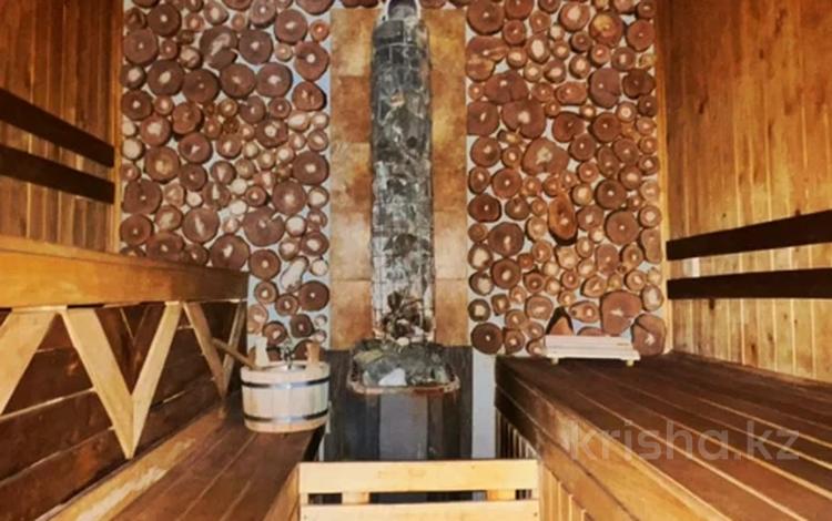 Дом · 6 комнат · 300 м², Рахимбай ханалы 156 за 120 000 〒 в Алматы, Наурызбайский р-н — фото 12