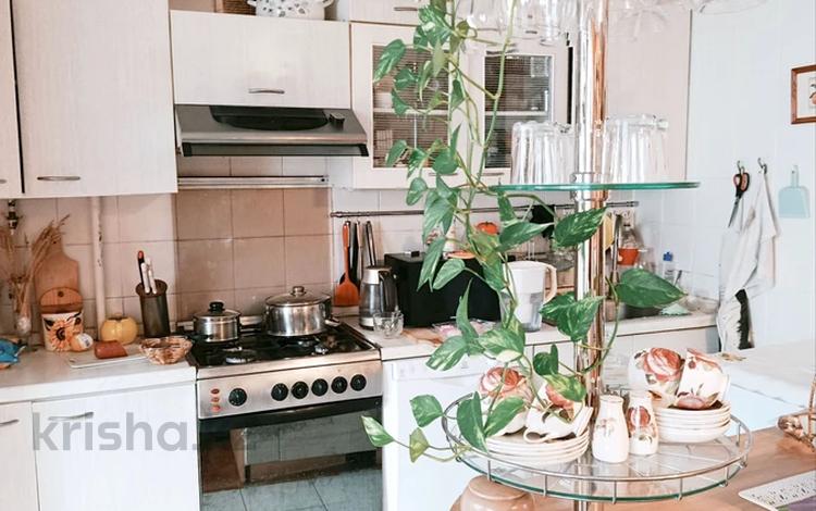 2-комнатная квартира · 54 м² · 3/9 этаж, проспект Республики 37 за 33 млн ₸ в Астане — фото 2