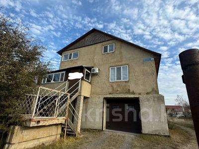 Отдельный дом · 4 комнаты · 197 м² · 12 сот., Кажымукана 38 за 25.6 млн 〒 в Кокшетау