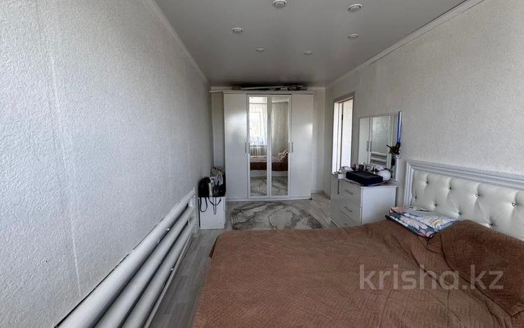 3-комнатная квартира · 59.8 м² · 4/5 этаж, Ауэзова 31 за 13 млн ₸ в Аксу — фото 2