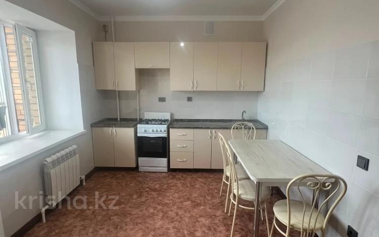 1-комнатная квартира · 43 м² · 5/10 этаж, мкр. Алтын орда, Ораз Татеулы за 18 млн ₸ в Актобе — фото 10