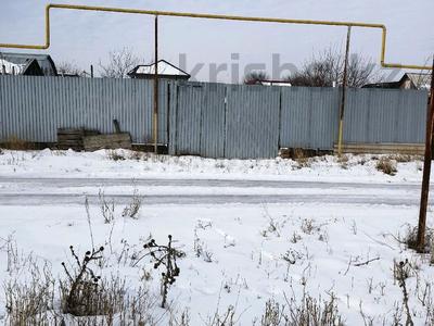 Участок · 5 соток, Момышулы 11 — Рядом 12 школы с времянкой цена без торга за 15 млн ₸ в Байсерке