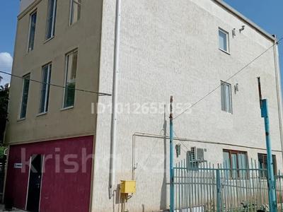Дүкендер мен бутиктер · 285 м², бағасы: 85 млн ₸ в Атырау, мкр Центральный