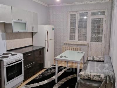1-комнатная квартира, 51 м², 8 этаж помесячно, Омарова 9 за 170 000 〒 в Астане, Нура р-н