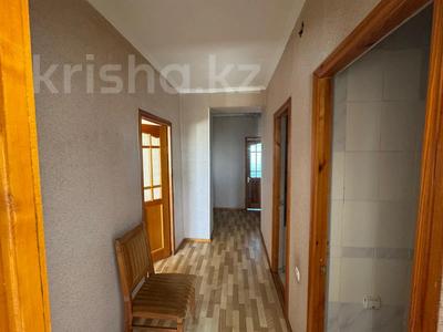 3-комнатная квартира · 75 м² · 4/4 этаж, Абая — Каблиса Жырау за 21 млн 〒 в Талдыкоргане, мкр Жастар