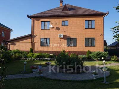 Жеке үй · 8 бөлме · 476 м² · 10 жүзд., Самал-1 331, бағасы: 138.5 млн ₸ в Уральске