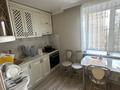 3-комнатная квартира · 58 м² · 2/5 этаж, мкр Фёдоровка , Молокова 94 за 200 000 ₸ в Караганде, Казыбек би р-н — фото 2