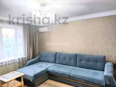 2-комнатная квартира · 53 м² · 3 этаж, мкр Новый Город — Бухар-Жырау за 18 000 ₸ в Караганде, Казыбек би р-н