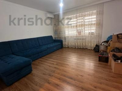 Продажа квартир в Актюбинской обл.: 3-комнатная квартира · 74.2 м² · 8/9 этаж, мкр. Алтын орда, пр.Алии Молдагуловой за 25.9 млн 〒 3-комнатная квартира · 74.2 м² · 8/9 этаж, мкр. Алтын орда, пр.Алии Молдагуловой за 25.9 млн 〒 в Актобе