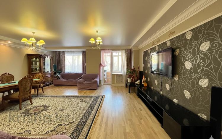 4-бөлмелі пәтер · 183 м² · 2/5 қабат, мкр. Алтын орда, Молдагуловой, бағасы: 64 млн ₸ в Актобе — фото 2