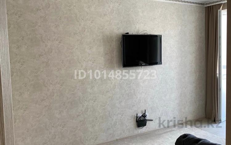1-комнатная квартира · 34 м² · 7/8 этаж, Байтурсынова 53/1 за 210 000 ₸ в Астане, Алматы р-н — фото 2