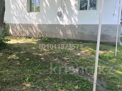 Үйдің бір бөлігі · 4 бөлме · 80 м² · 13.5 сот., Каныш Сатпаев 27/2 — Граниторск ауылы, бағасы: 8 млн 〒 в Мерке