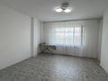 2-комнатная квартира · 65 м² · 5/9 этаж, мкр Юго-Восток, Шахтеров 31Б — Пр. Республики , парк Победы , ТЦ Корзина, Атлетик парк за 28.2 млн ₸ в Караганде, Казыбек би р-н — фото 3