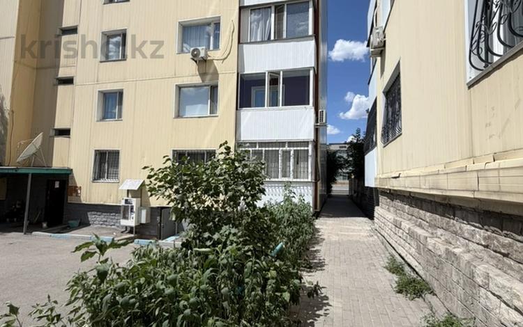 2-комнатная квартира · 65 м² · 5/9 этаж, мкр Юго-Восток, Шахтеров 31Б — Пр. Республики , парк Победы , ТЦ Корзина, Атлетик парк за 28.2 млн ₸ в Караганде, Казыбек би р-н — фото 16