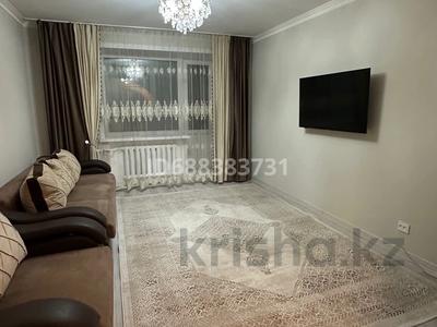 Аренда квартир в Абай обл.: 3-комнатная квартира · 59 м² · 2/5 этаж · помесячно, Дулатова 141 за 260 000 〒 3-комнатная квартира · 59 м² · 2/5 этаж · помесячно, Дулатова 141 за 260 000 〒 в Семее