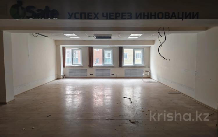 Свободное назначение, офисы, образование · 139.7 м² за ~ 39.9 млн ₸ в Астане, р-н Байконур — фото 2