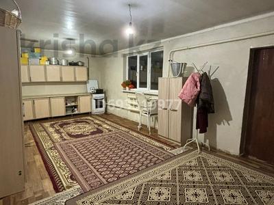 Отдельный дом • 5 комнат • 130 м² • 130 сот., Абай 63 — Школы за 13 млн 〒 в Кызылтобе