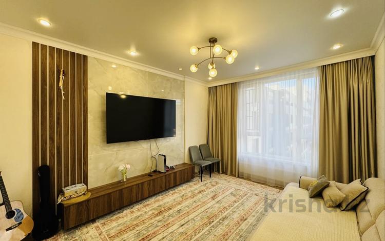 3-комнатная квартира · 100 м² · 10/16 этаж, ул. Шамши Калдаякова 17 за 80 млн ₸ в Астане, Алматы р-н — фото 2