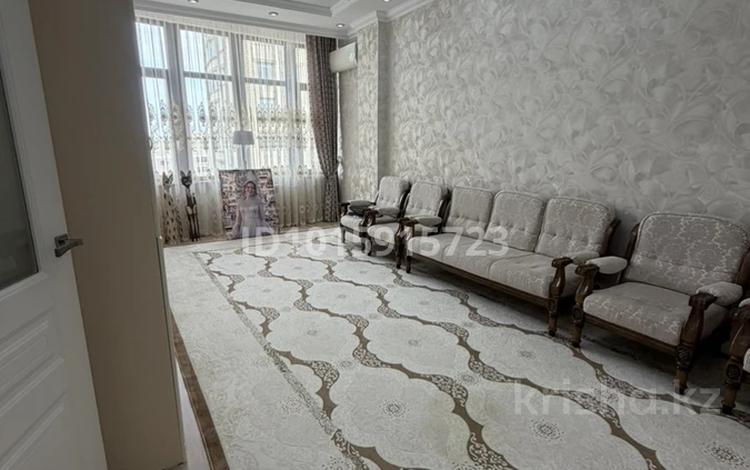 2-комнатная квартира · 75 м² · 7/14 этаж, 16-й мкр 68 за 28 млн ₸ в Актау — фото 2