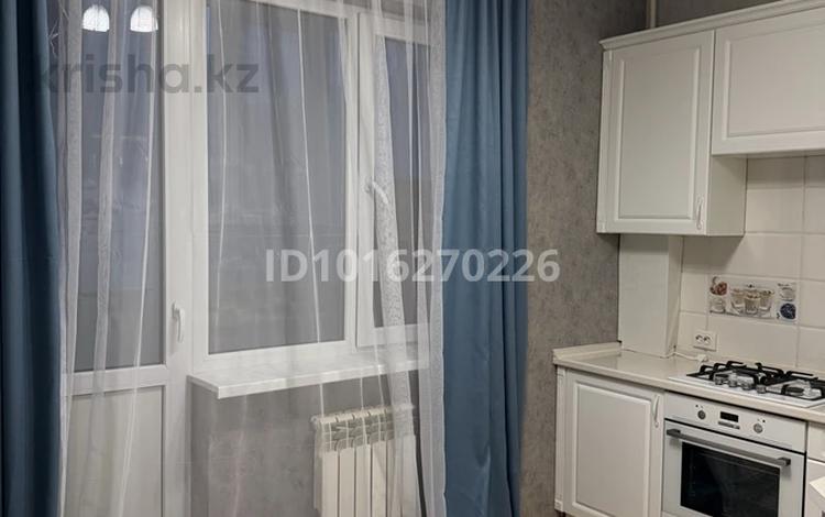 1-бөлмелі пәтер · 45 м² · 6/9 қабат, Шұғыла ш/а., Микрорайон «Шугыла», бағасы: 250 000 ₸ в Алматы, Наурызбайский р-н — фото 2