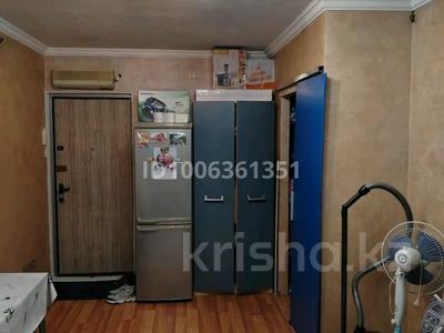 1-бөлмелі пәтер · 14.7 м² · 5/5 қабат, мкр Алмагуль, Жарокова 217а — Жарокова Тимирязева, бағасы: 13.4 млн ₸ в Алматы, Бостандыкский р-н