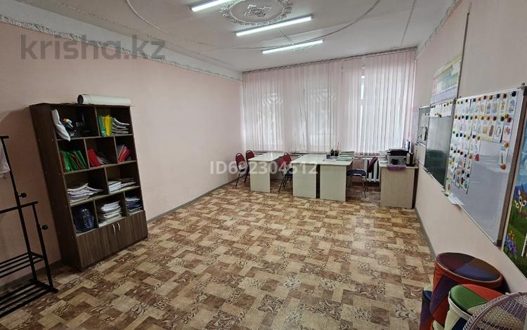 Еркін, кеңселер, білім орталықтары, кабинеттер және жұмыс орындары, студиялар · 30 м², бағасы: 100 000 ₸ в Павлодаре — фото 6