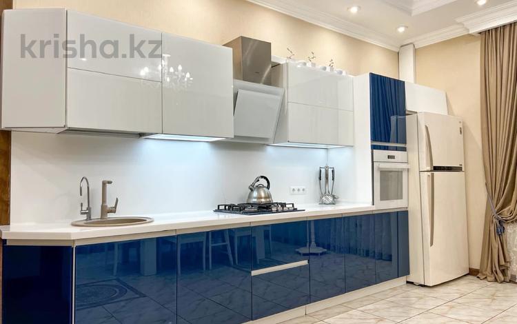 Отдельный дом · 8 комнат · 500 м² · 10 сот., мкр Акжар за 190 млн ₸ в Алматы, Наурызбайский р-н — фото 6