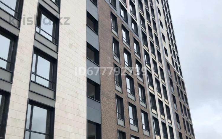 1-комнатная квартира, 36.7 м², 6/18 этаж, E-10 блок F за 20 млн 〒 в Астане, Есильский р-н — фото 2
