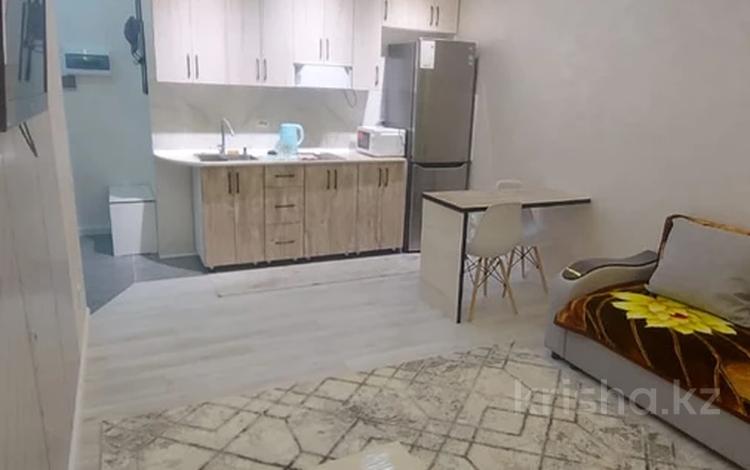 1-бөлмелі пәтер · 35 м² · 1/12 қабат, Байдибек би 115/10, бағасы: ~ 26 млн ₸ в Шымкенте — фото 2