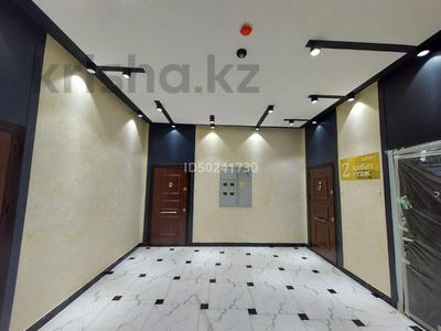 5-комнатная квартира · 199.5 м² · 2/8 этаж, Сакена Сейфуллина 5B — проспект Каныша Сатпаева за 70.9 млн 〒 в Атырау