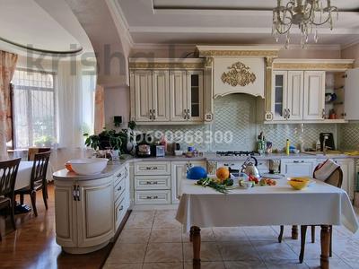 Жер үй мен саяжайлар в Алматы: Жеке үй · 8 бөлме · 500 м², мкр Нурлытау (Энергетик), бағасы: 1.8 млн 〒 Жеке үй · 8 бөлме · 500 м², мкр Нурлытау (Энергетик), бағасы: 1.8 млн 〒 в Алматы, Бостандыкский р-н