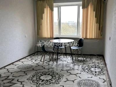 2-бөлмелі пәтер · 54 м² · 4/5 қабат, мкр 8 — 101, бағасы: 2 000 〒 в Актобе