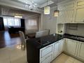 4-комнатная квартира · 260 м² · 3/5 этаж, Домалак Ана 12 за 200 млн ₸ в Астане, Нура р-н